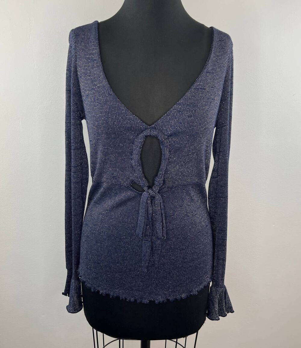 FREE PEOPLE Intimately Say When Blue Metallic Weave Bell Sleeve V Neck Shirt L
